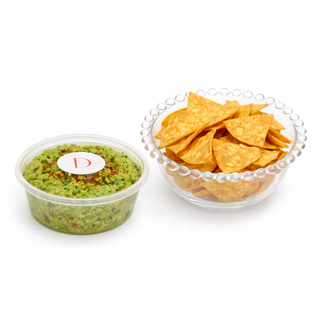 Totopos caseros con guacamole y pico de gallo
