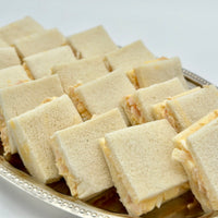 Pack de 8 mini sándwiches de pavo, queso y huevo