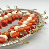 Pack de 20 mini brochetas de mini mozzarella y tomates cherry