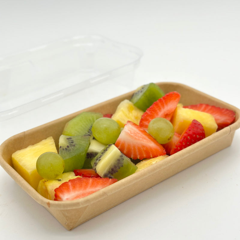 Mini bowl de fruta fresca cortada