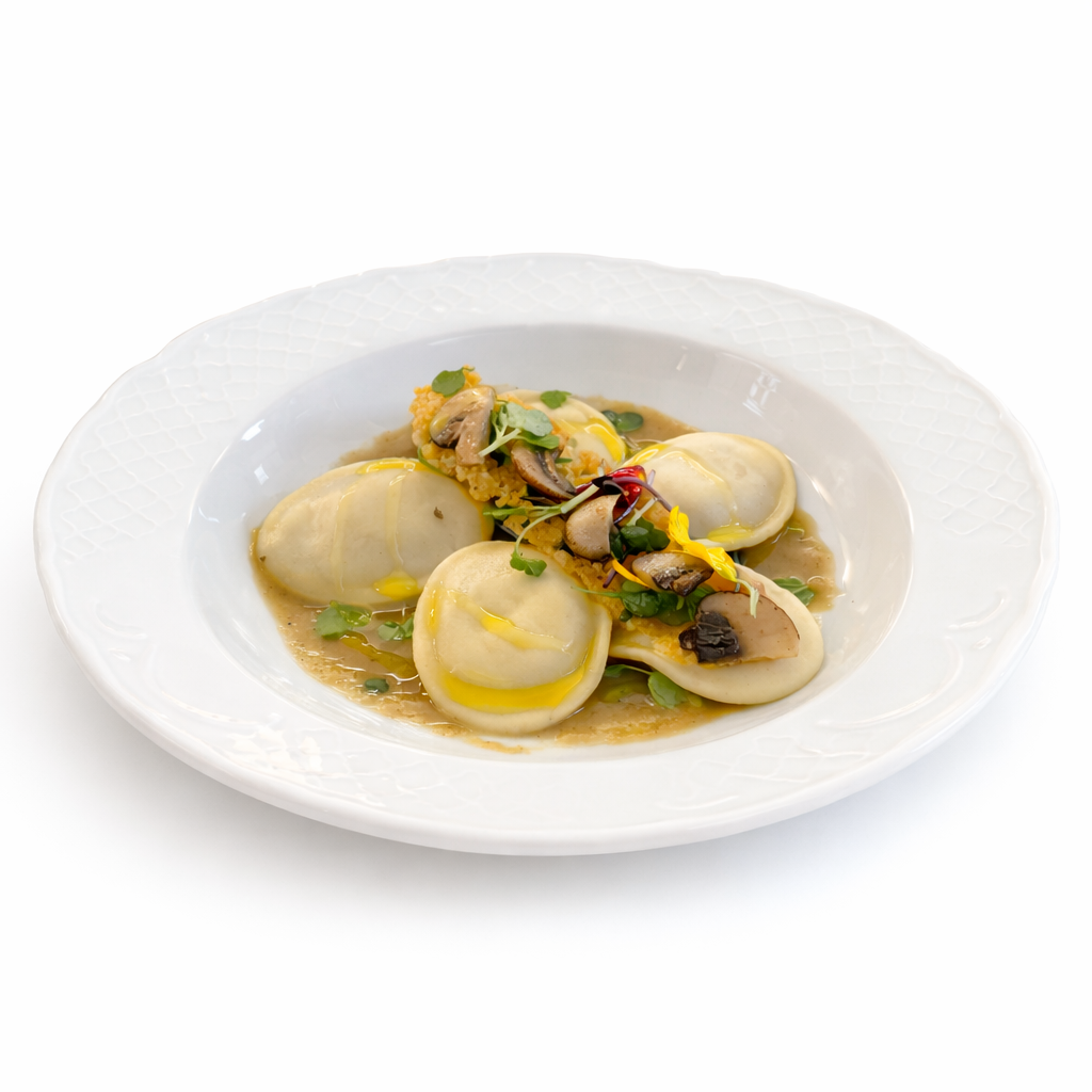 Ravioli relleno de foie con salsa de colmenillas