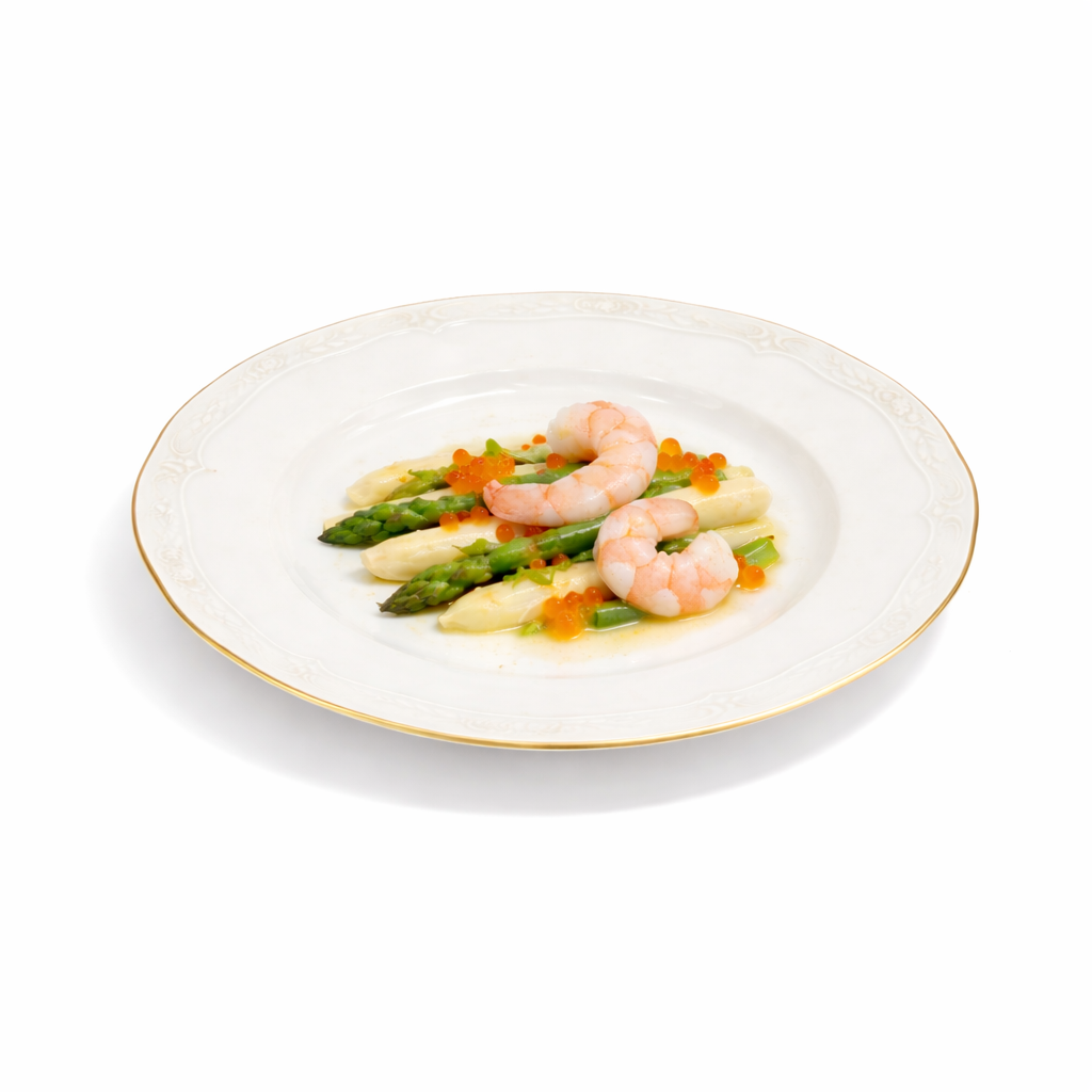 Ensalada de espárragos verdes y blancos naturales con langostinos, huevas de salmón, crujiente de eneldo y vinagreta de lima
